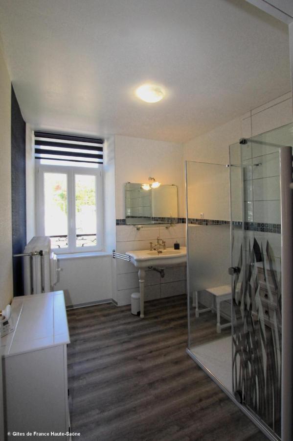 Au Fil Du Temps Bed & Breakfast Fougerolles-Saint-Valbert Dış mekan fotoğraf